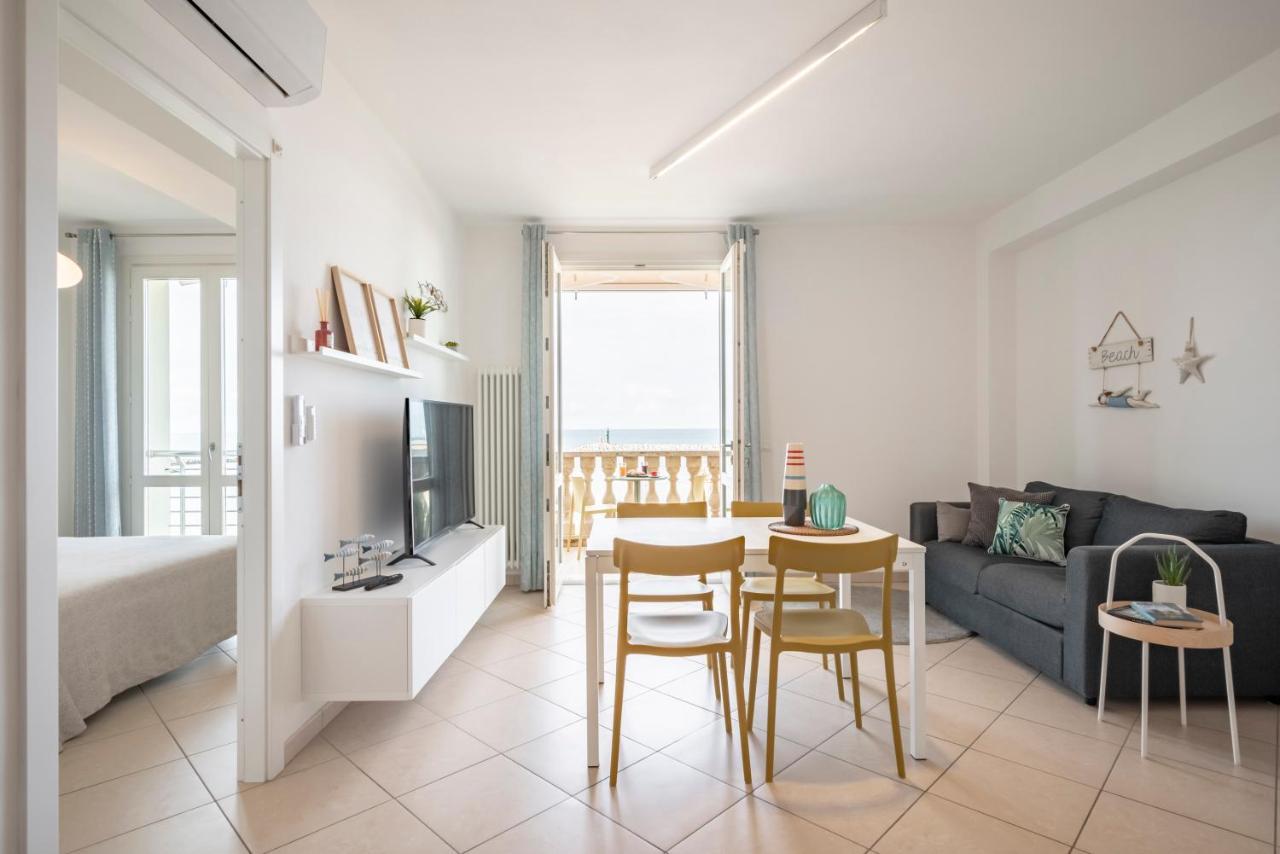 Sea View Apartment San Vincenzo Kültér fotó