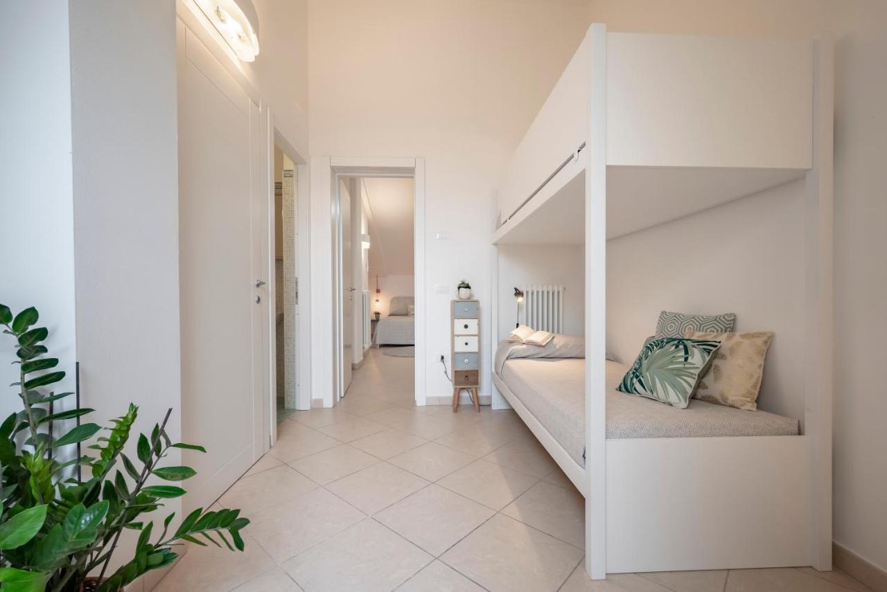 Sea View Apartment San Vincenzo Kültér fotó