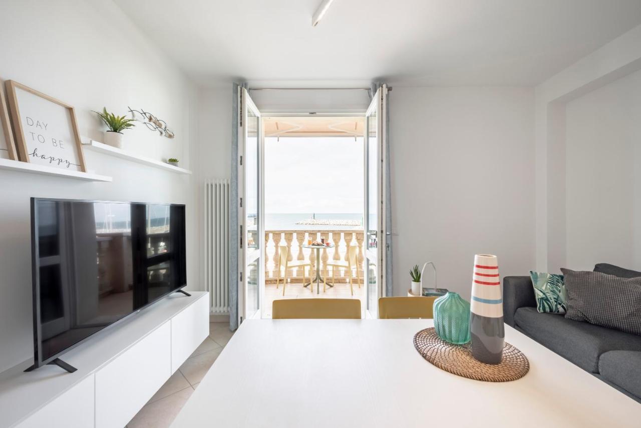 Sea View Apartment San Vincenzo Kültér fotó